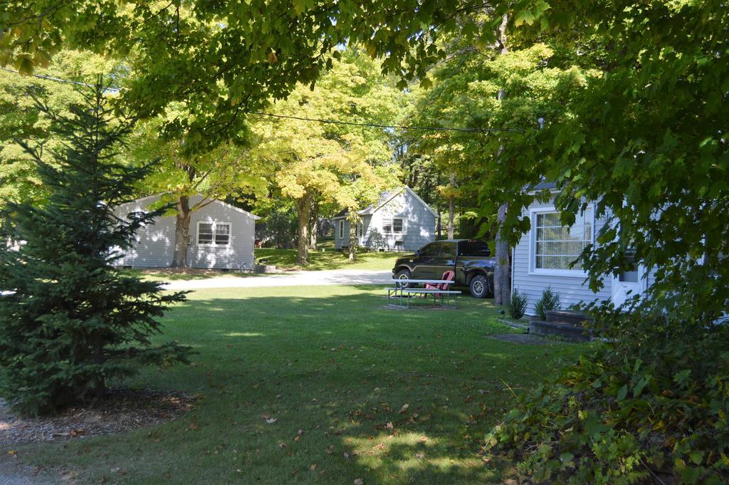 Baileys Sunset Cottages Baileys Harbor Exterior foto